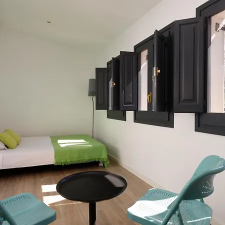Lets Holidays Cozy House In The Center Of Town * توسا ذي مار